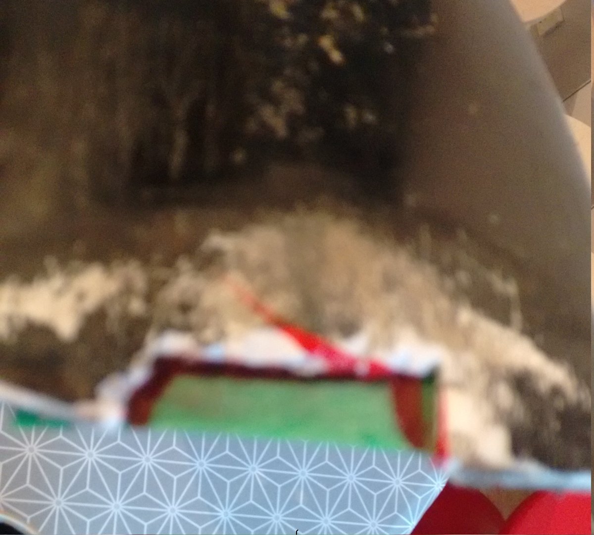 Collage d’un renfort (plastique) dessous