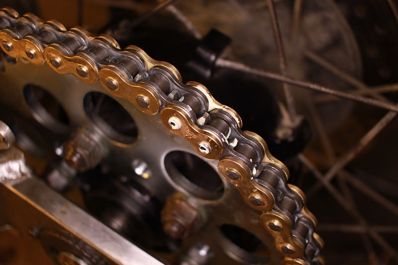 2017_05_074762 chaine avant sertissage.jpg