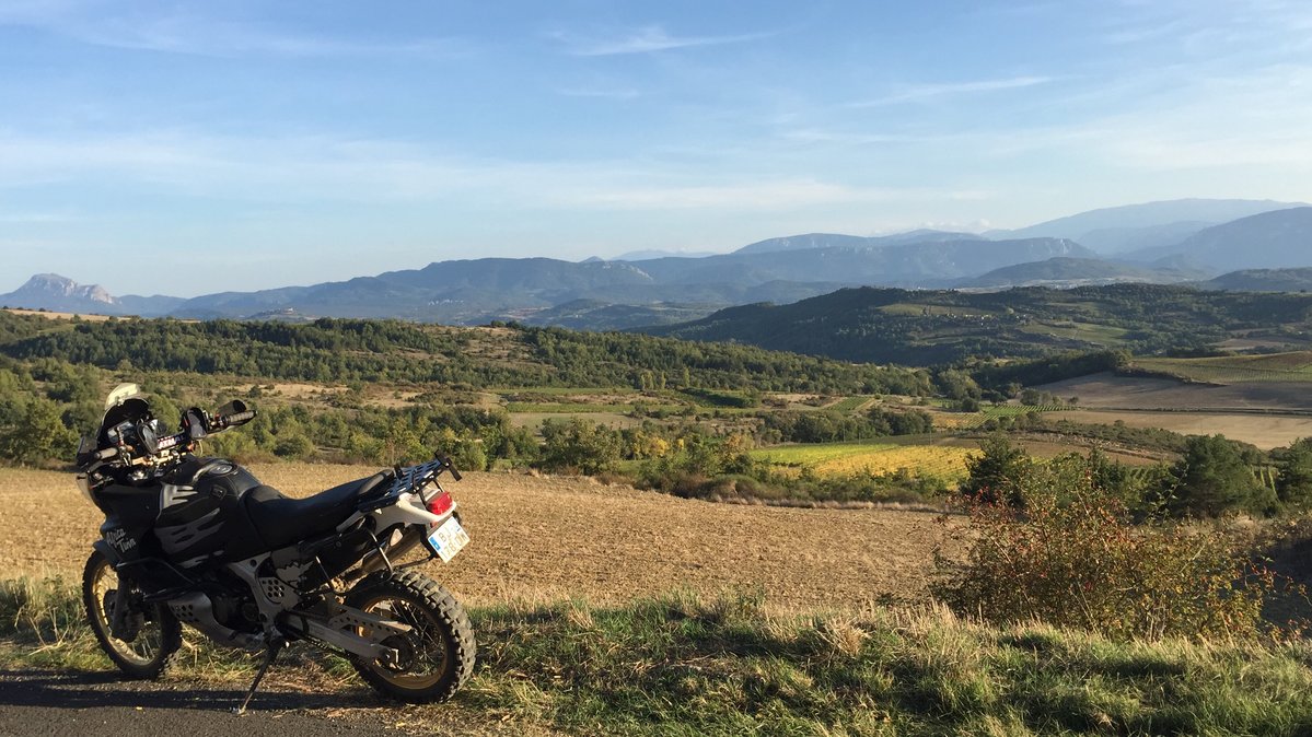 Tour du quartier .......