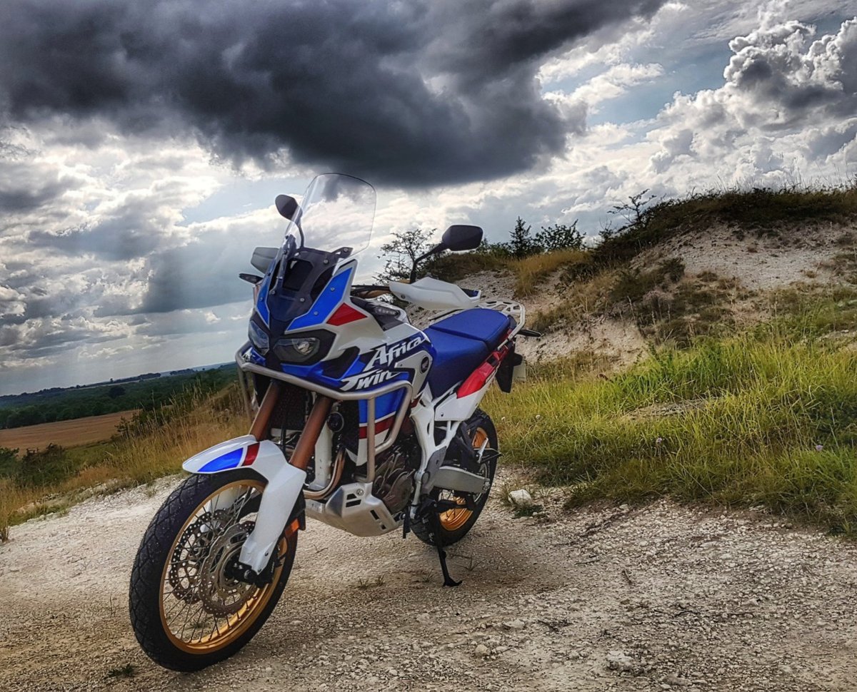 En rodage et avec les chausettes d'origine...