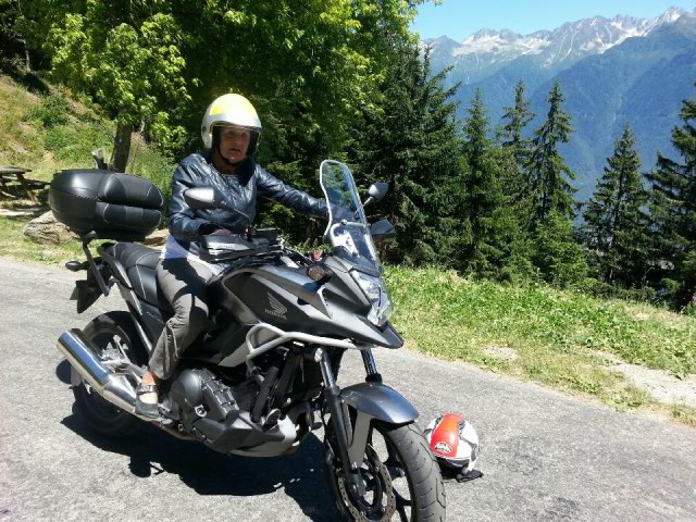 honda 750 cucheron_150356.jpg