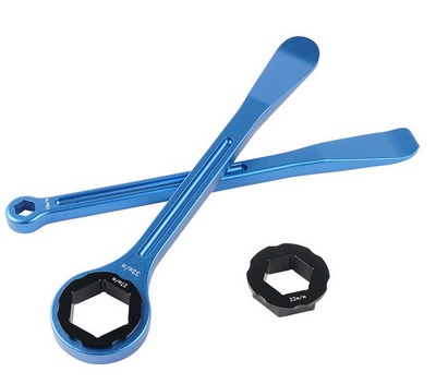 22-27 démonte pneu.jpg