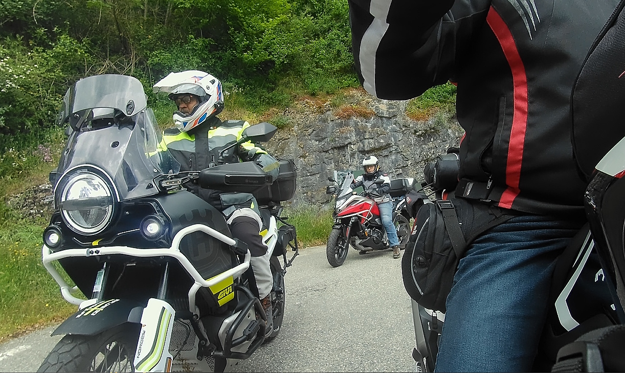 le Trio Rte de la Bourne.jpg