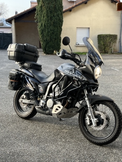 Honda transalp 700 XLV 2010 - Moyenne.jpeg