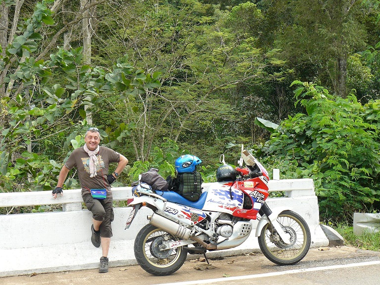 Honda XRV 750.jpg