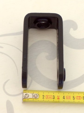 Rehausse plus 20 mm Honda CRM pour AT  Foto 3.JPG