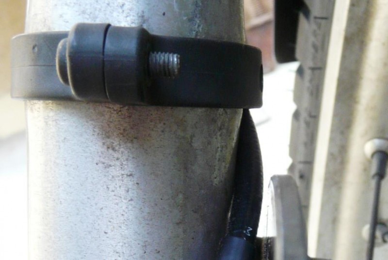 Ici le collier est bien placé mais le câble est trop prêt à mon goût du disque...